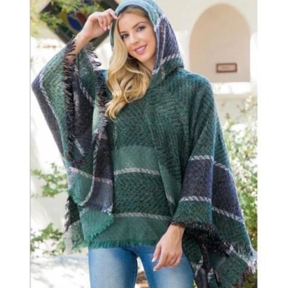 💥NEW!  Green Hooded Ruana Poncho